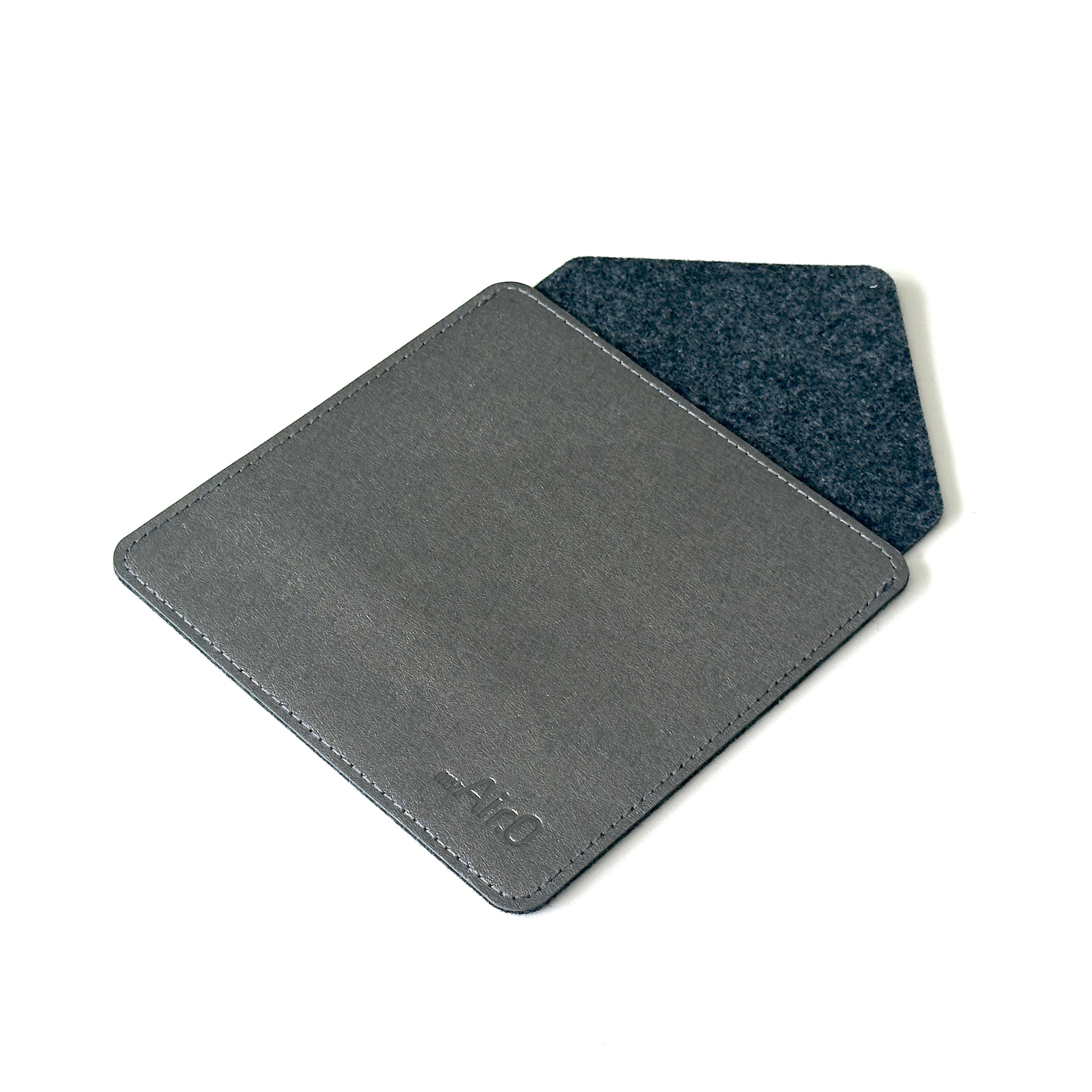BagPad_DarkGreyTitanium_45.jpg